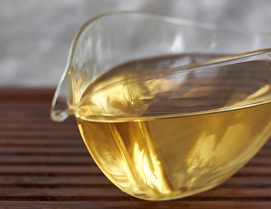 2024 White Dongfang Meiren Tea - TEASIDE DFMR White tea infusion